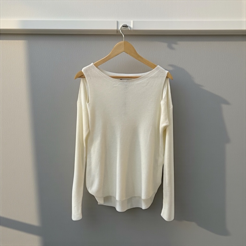 NWT Express Cream Cold Shoulder Sweater! Small! New! - Picture 2 of 8